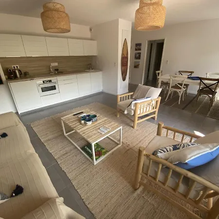 Appartamento Pour 6 En Centre-ville D'arcachon Avec Terrasse, Parking Et Wifi - Fr-1-474-174